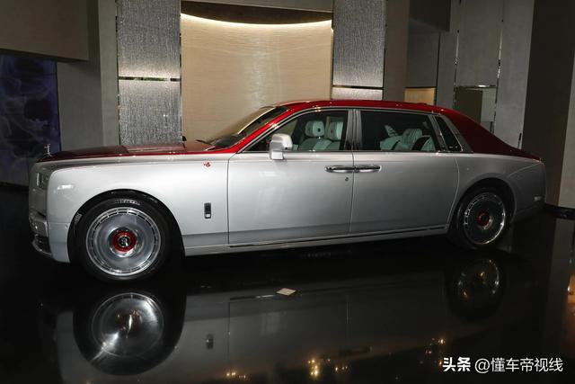 劳斯莱斯幻影长轴距龙腾新岁Bespoke实拍,售价超千万元
